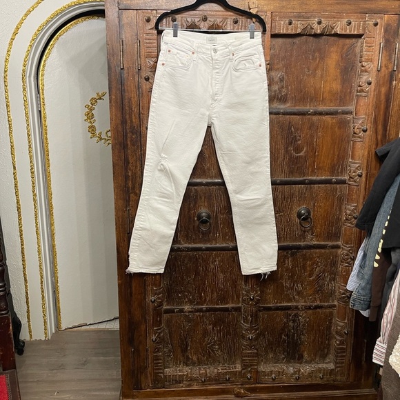 Citizens of Humanity NWT Jolene High Rise Straight Jeans in White Out Size 28 - Picture 2 of 13
